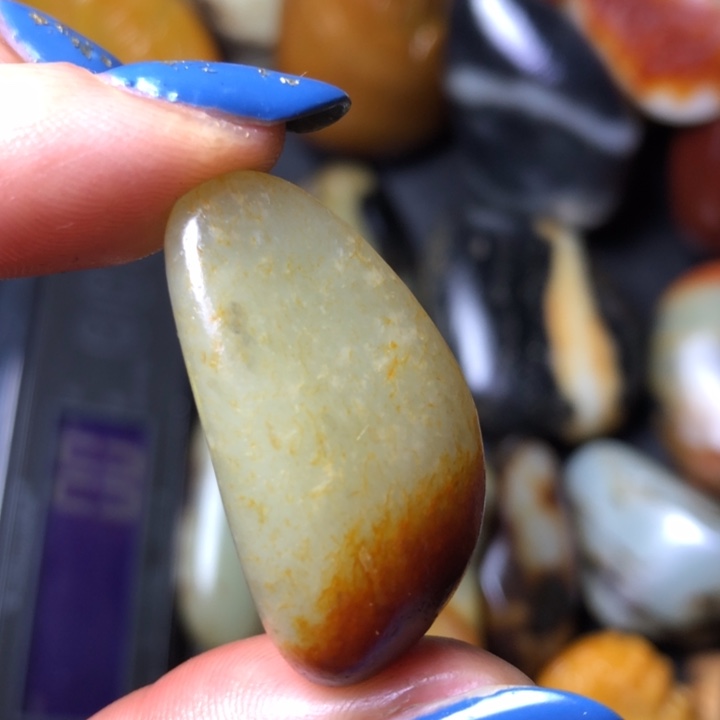 和田玉未镶嵌珠宝奇石