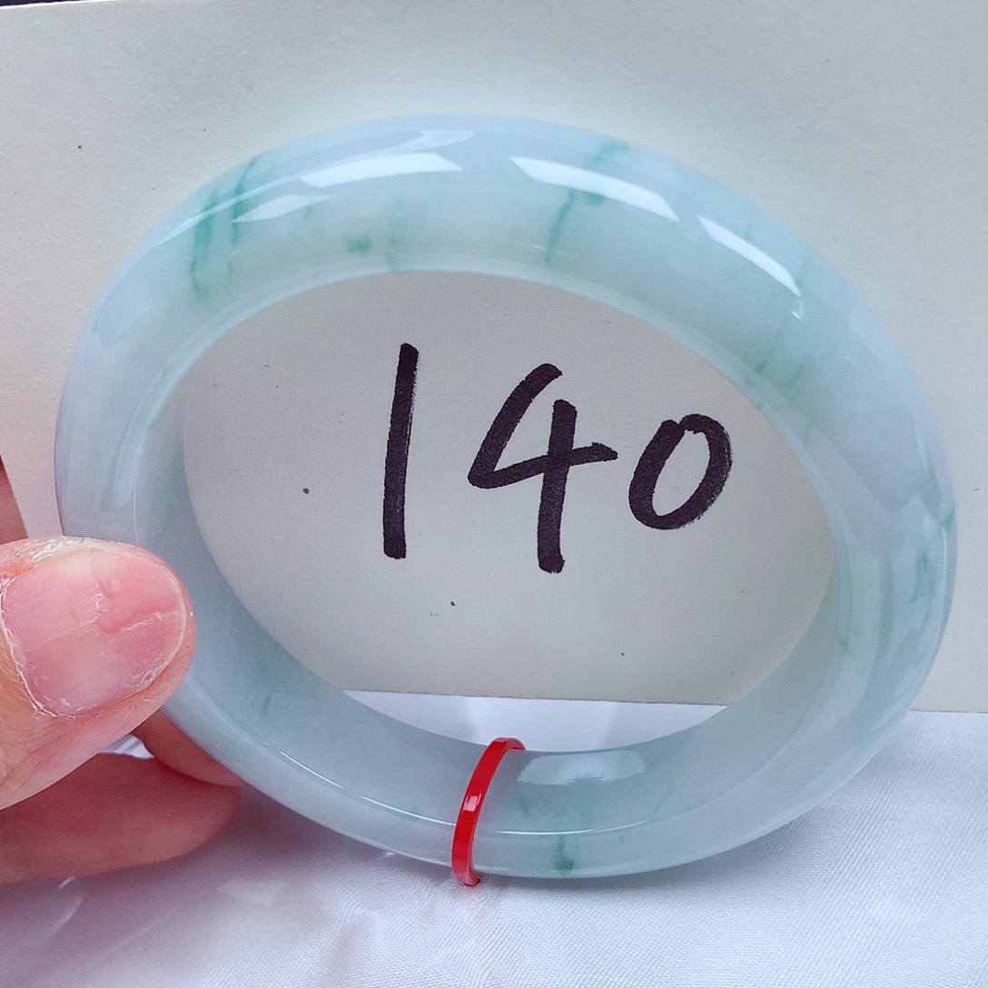 翡翠未镶嵌手镯翡翠