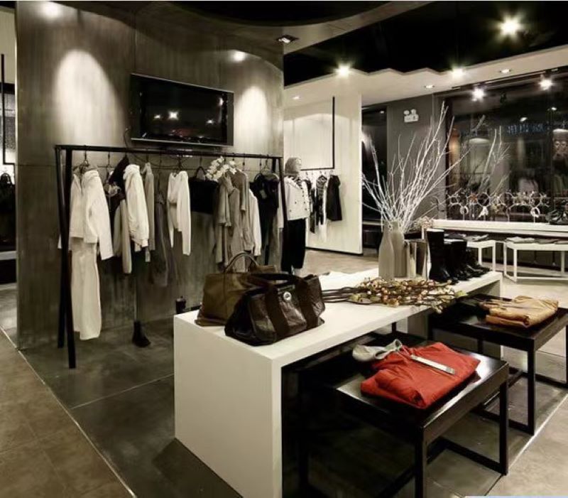 精品样衣或诸多随机礼品【俏丽多姿专柜】