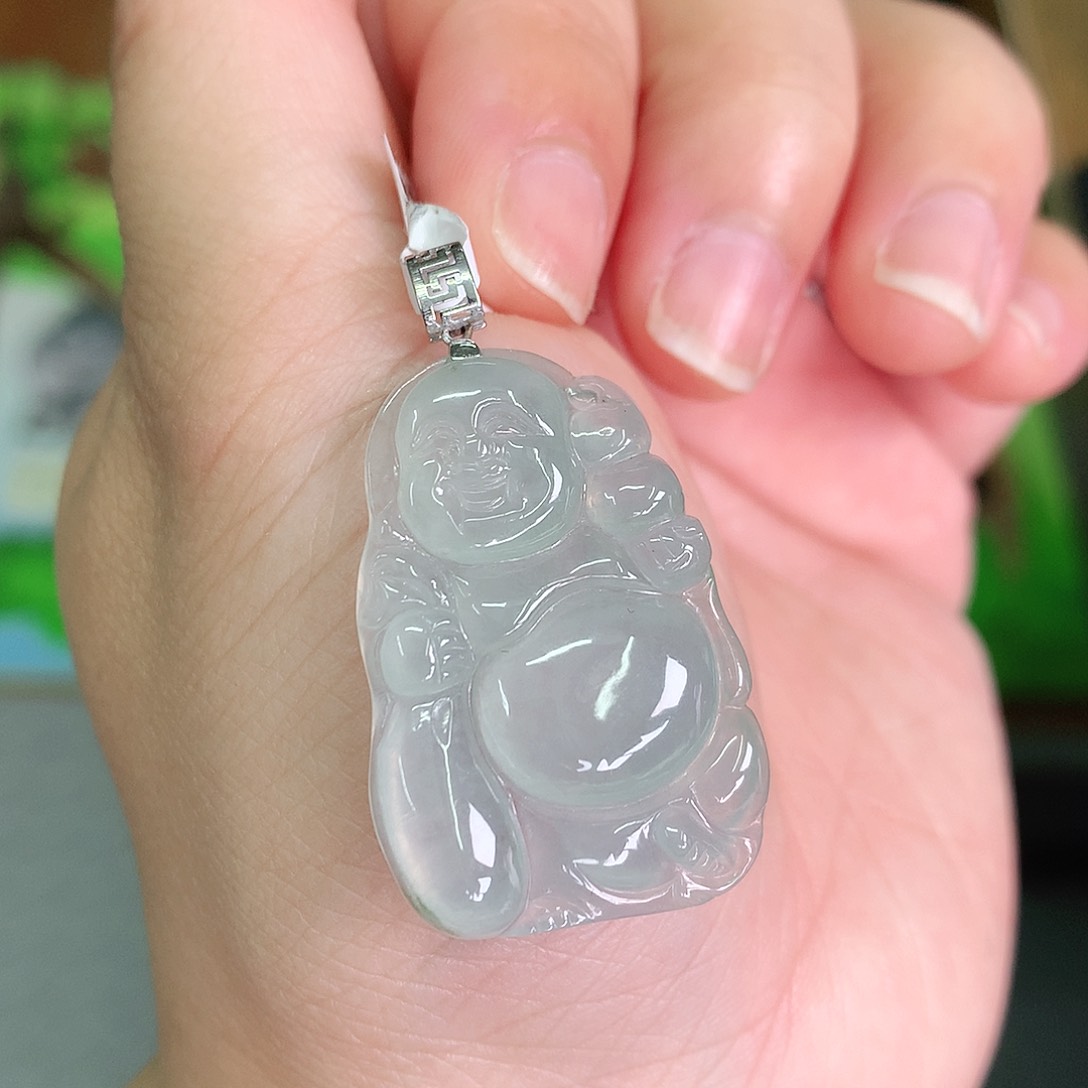 翡翠颈饰未镶嵌冰胶晴布袋佛33.9*23.4*5.6