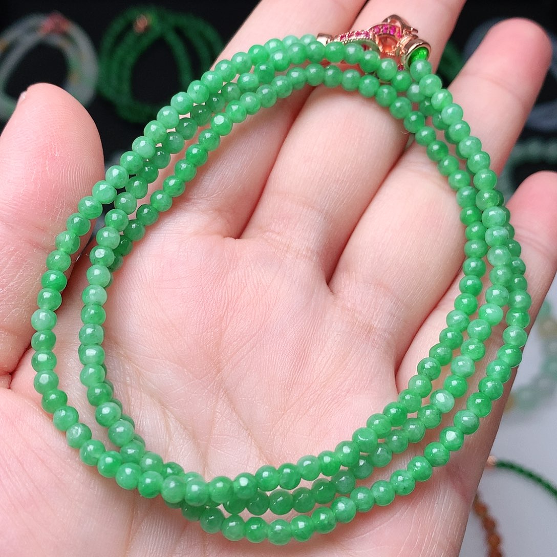 翡翠手链未镶嵌翡翠