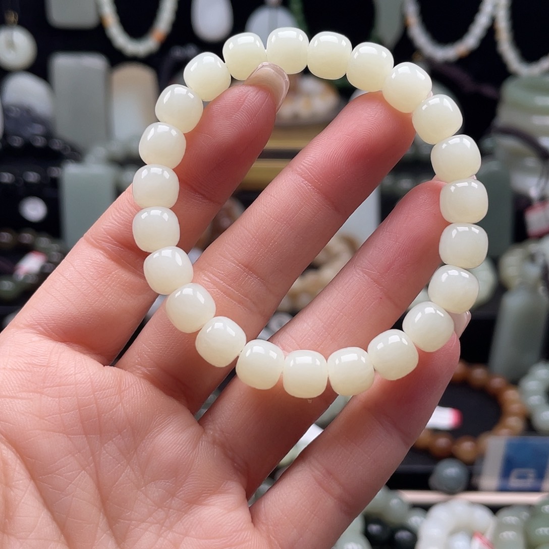 和田玉未镶嵌手链