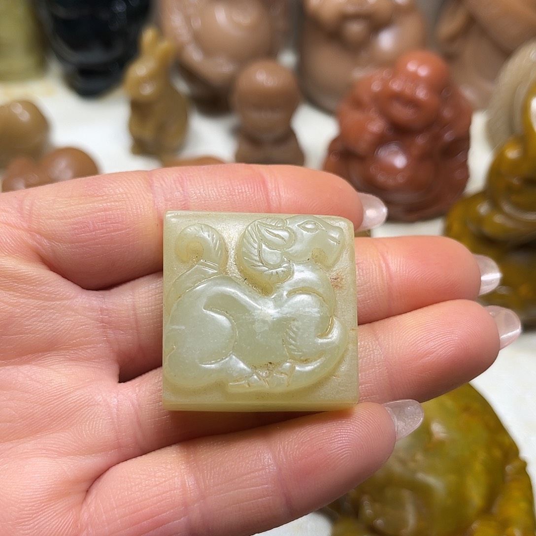 白玉菩提吊坠白玉菩提吊坠