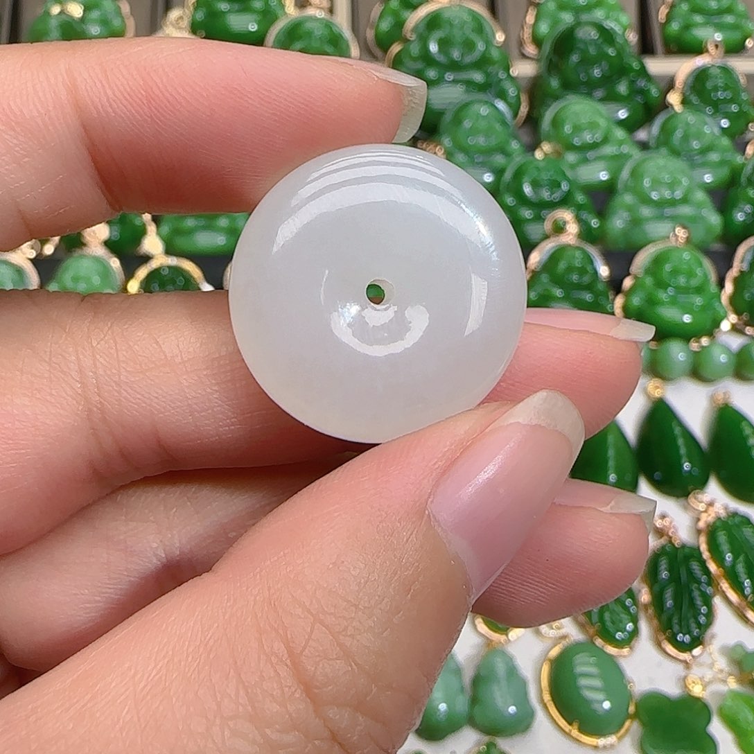 和田玉（白玉）吊坠(不含链)未镶嵌