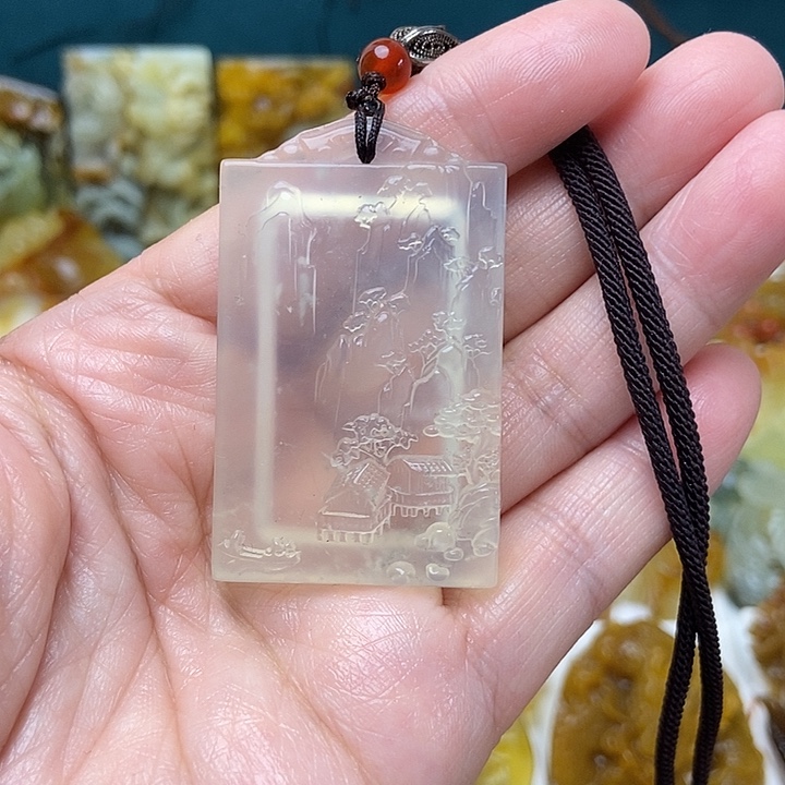 蛇纹石玉合金颈饰