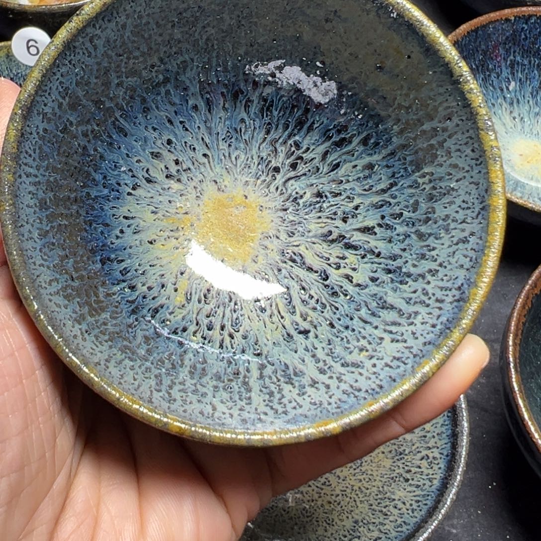 天***草茶盏叶珺珺落灰烧