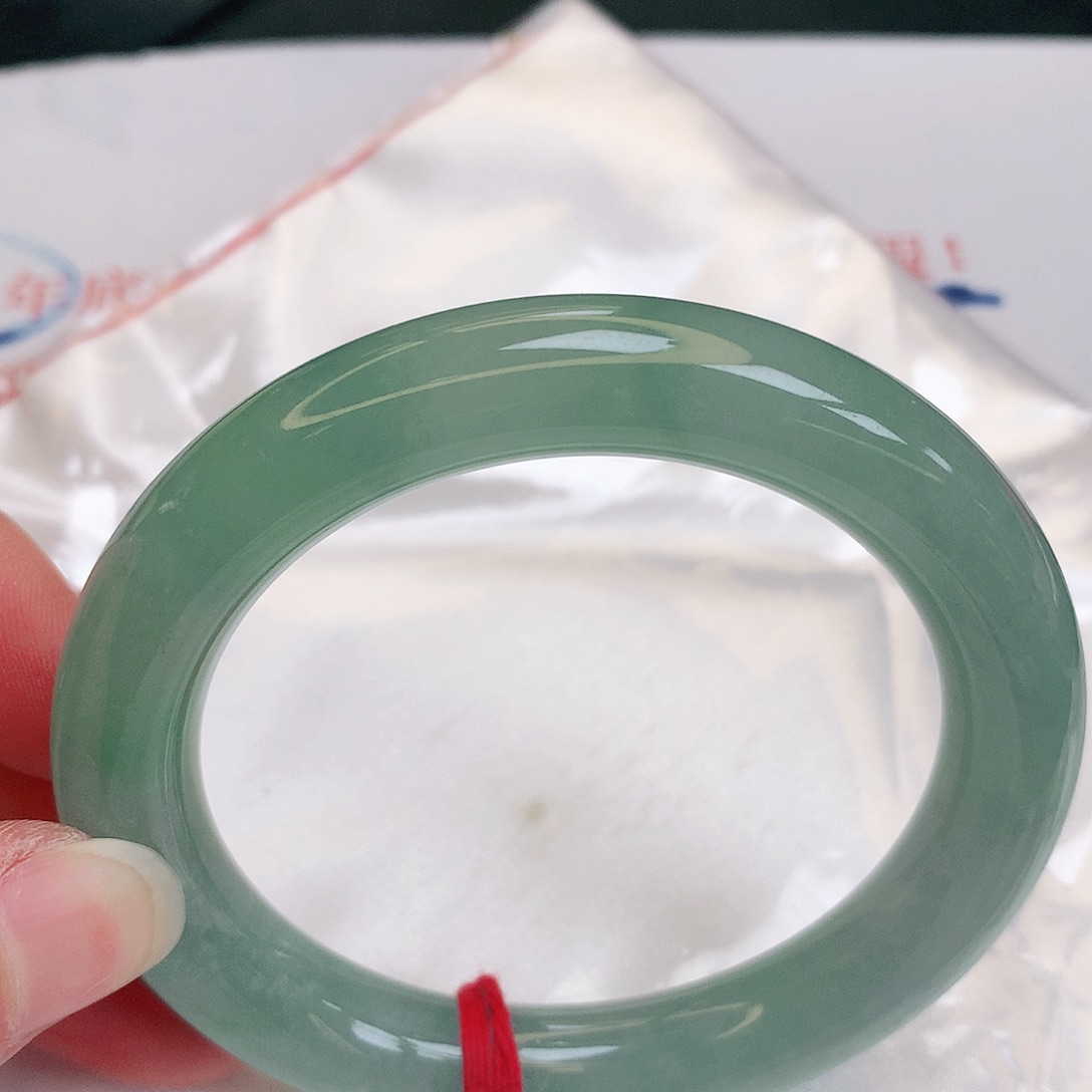 【闪购商品】翡翠手镯未镶嵌缅甸天然a货翡翠