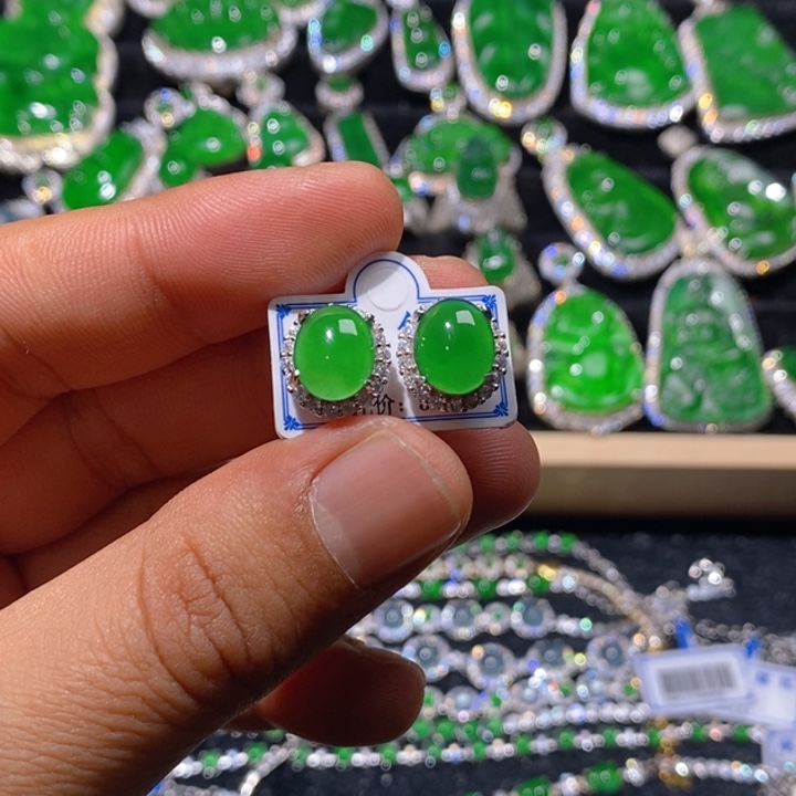 翡翠耳饰银S925镶嵌天然A货翡翠