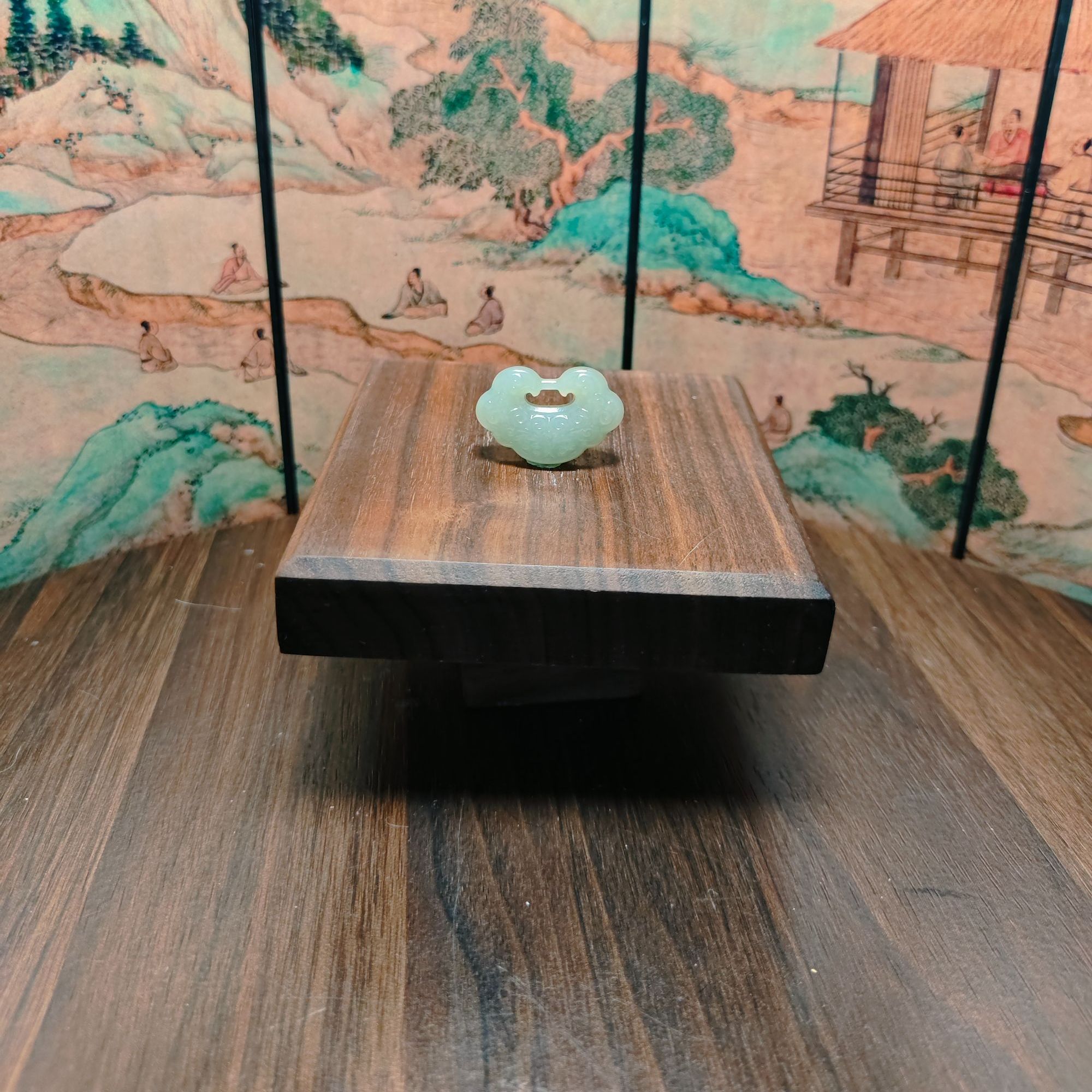 F和田玉平安锁吊坠3602