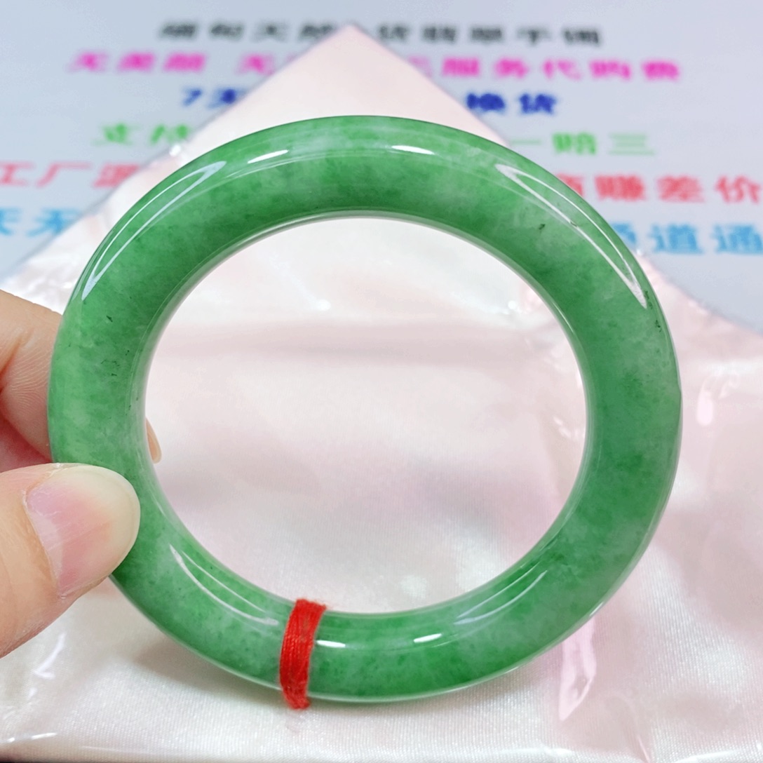 未镶嵌手镯翡翠56圈口圆条