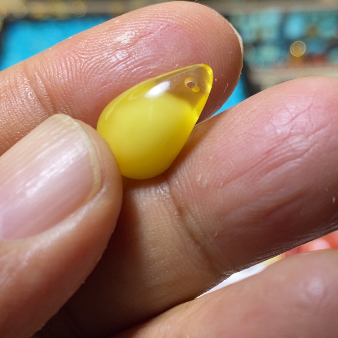 吃***去蜜蜡未镶嵌裸石配饰