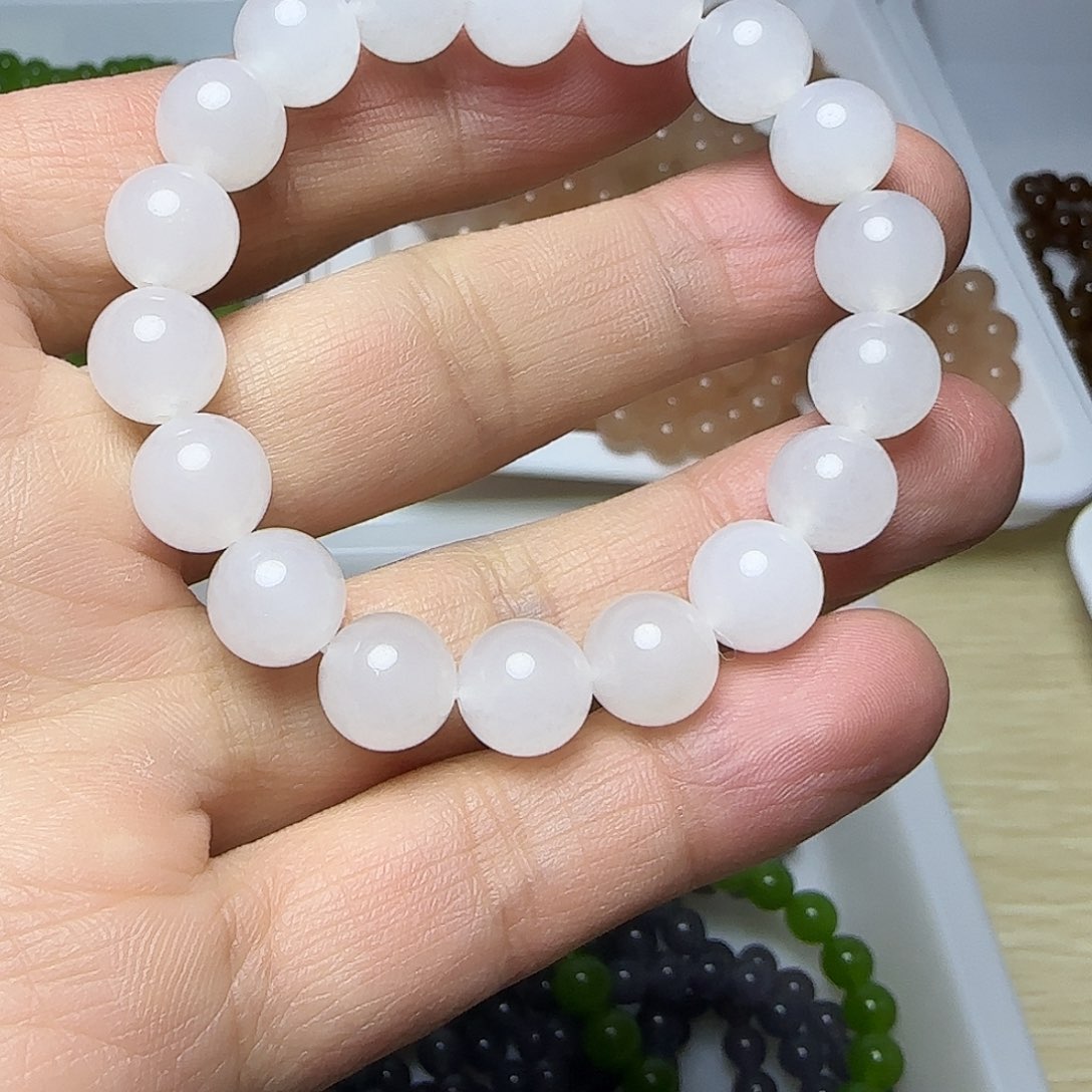 石英质玉未镶嵌手链