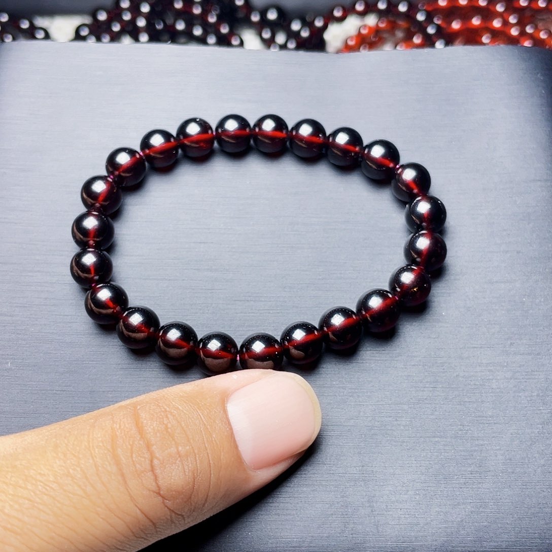 石榴石手链未镶嵌8.0MM毕业级酒红单圈天花板10A级