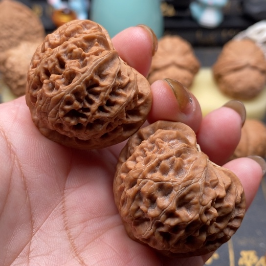 文玩核桃吊坠宫灯