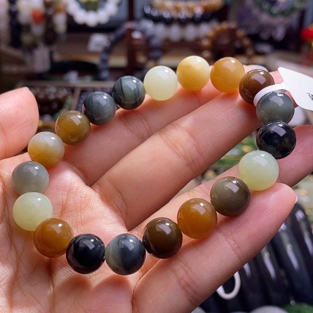 颈饰未镶嵌和田玉毕业级新疆和田玉楼兰三色手链10m