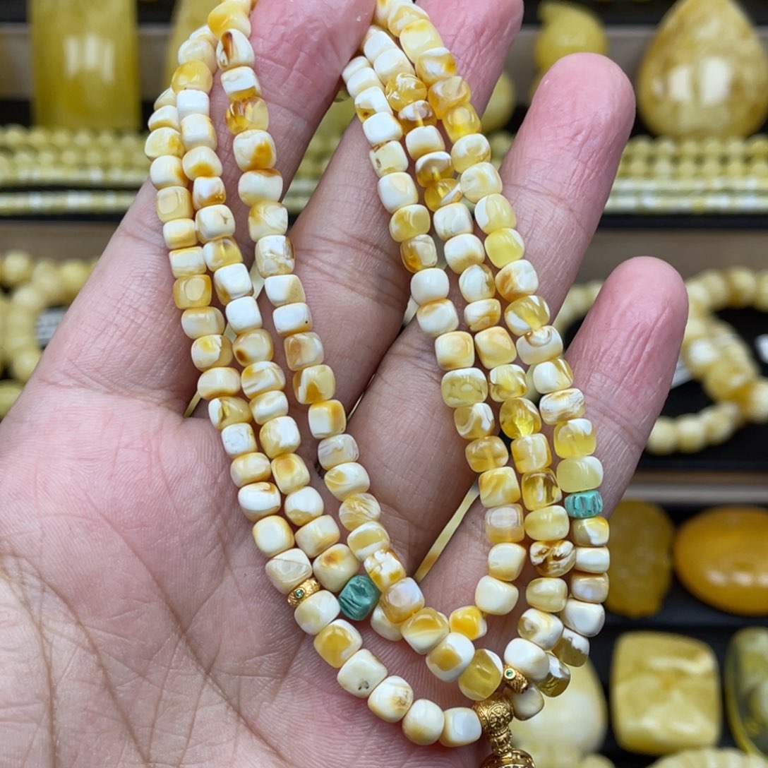 琥珀裸石未镶嵌琥珀蜜蜡