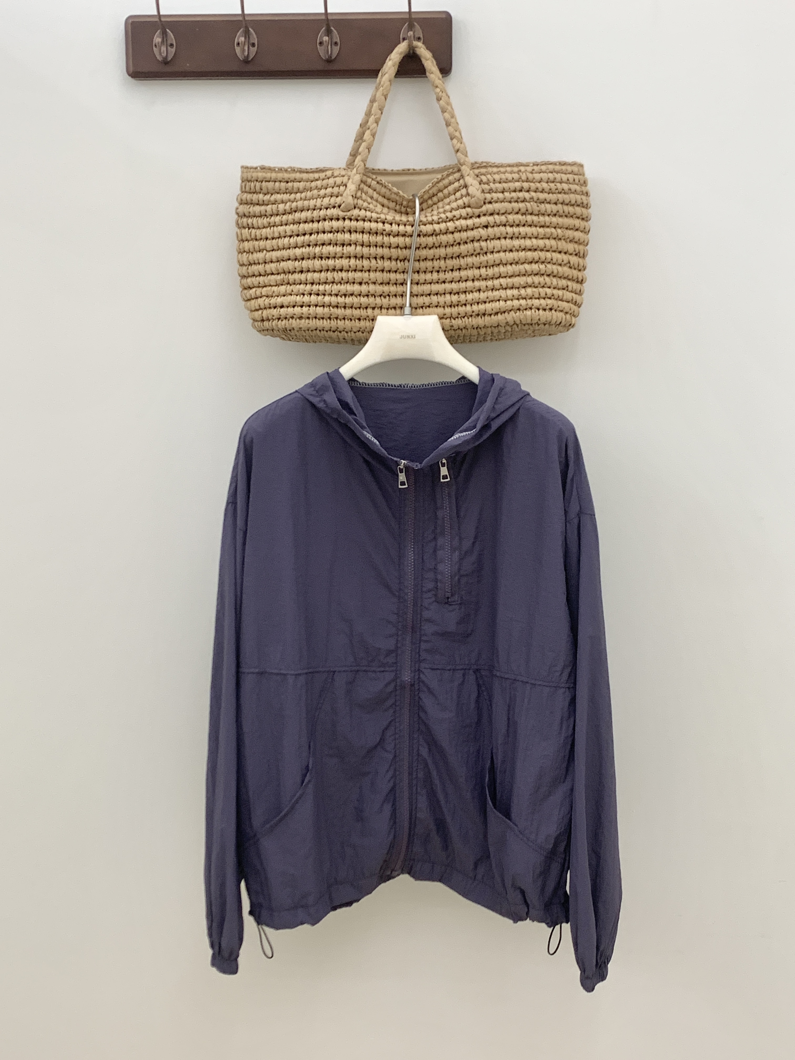 Junxi（PJ106#）韩国休闲连帽拉链防晒衣女夏百搭显瘦薄款运动外套