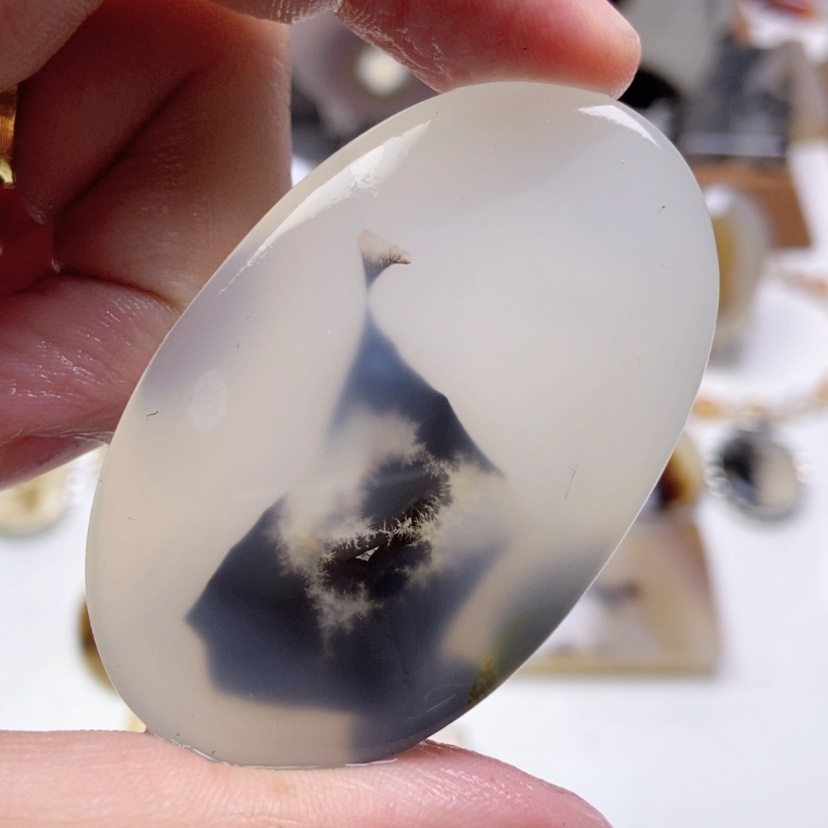 【闪购商品】玛瑙/玉髓颈饰未镶嵌