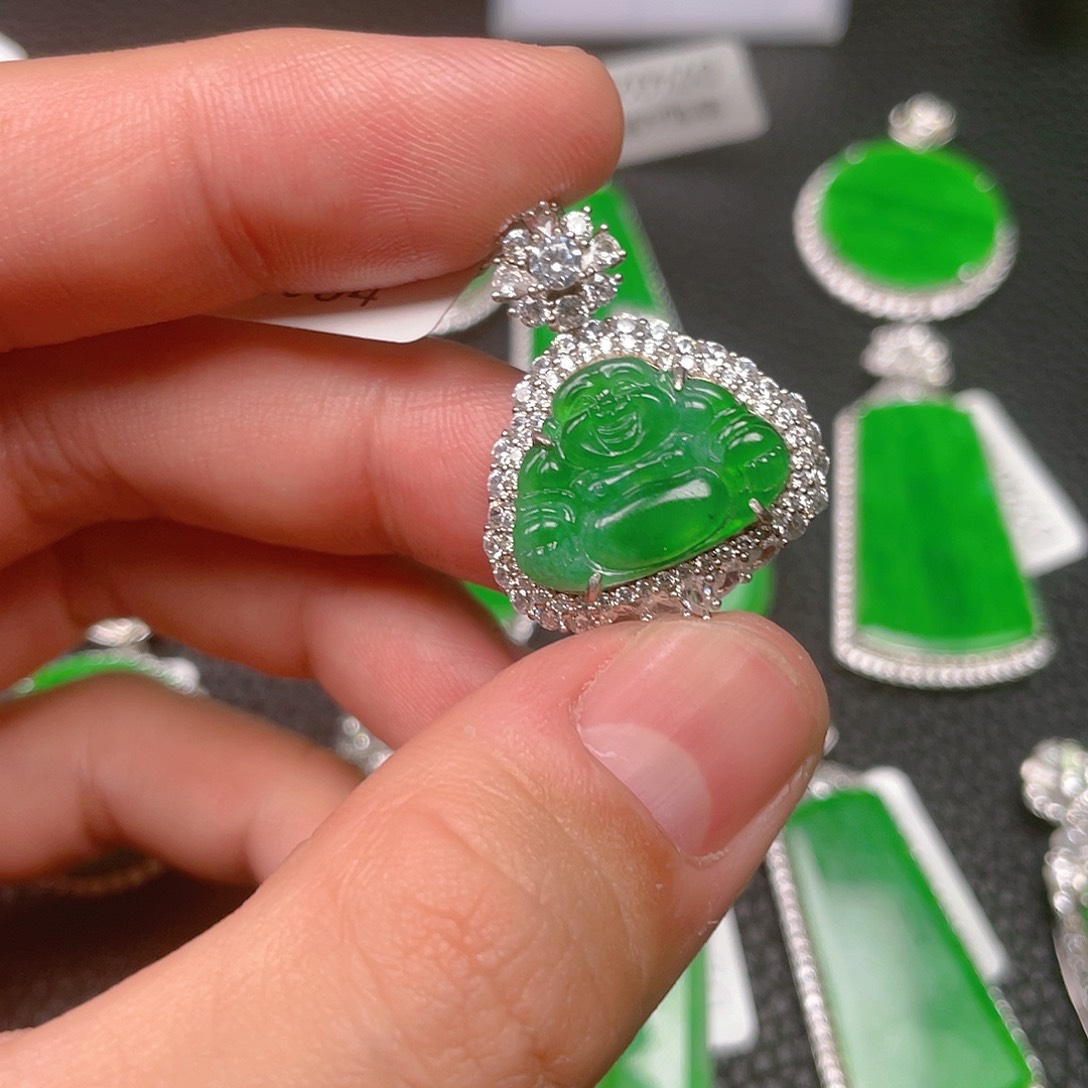 【闪购商品】翡翠吊坠(不含链)银S925镶嵌