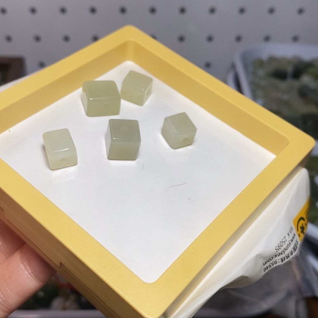 和田玉未镶嵌手链微瑕打包处理不退不换