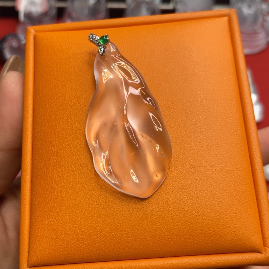 安***了石英质玉银S925镶嵌吊坠增