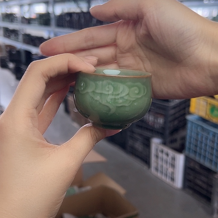 龙泉云间青瓷小米茶器