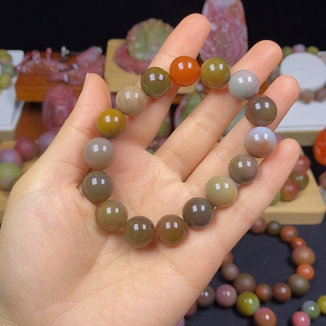 玛瑙/玉髓盐源玛瑙大漏大炸未镶嵌微瑕单圈12➕