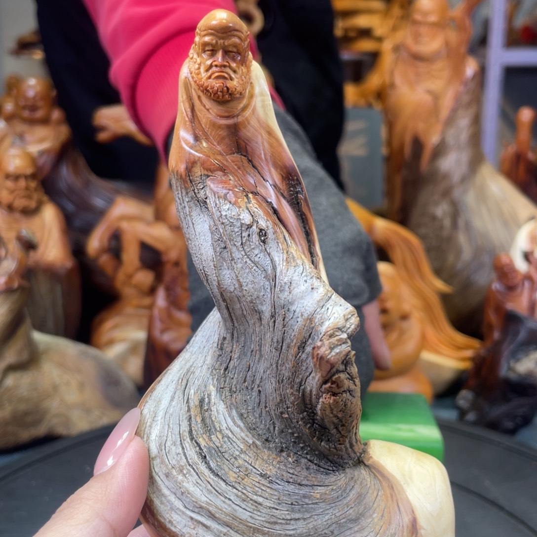 柏木（崖柏），。。。。。。。