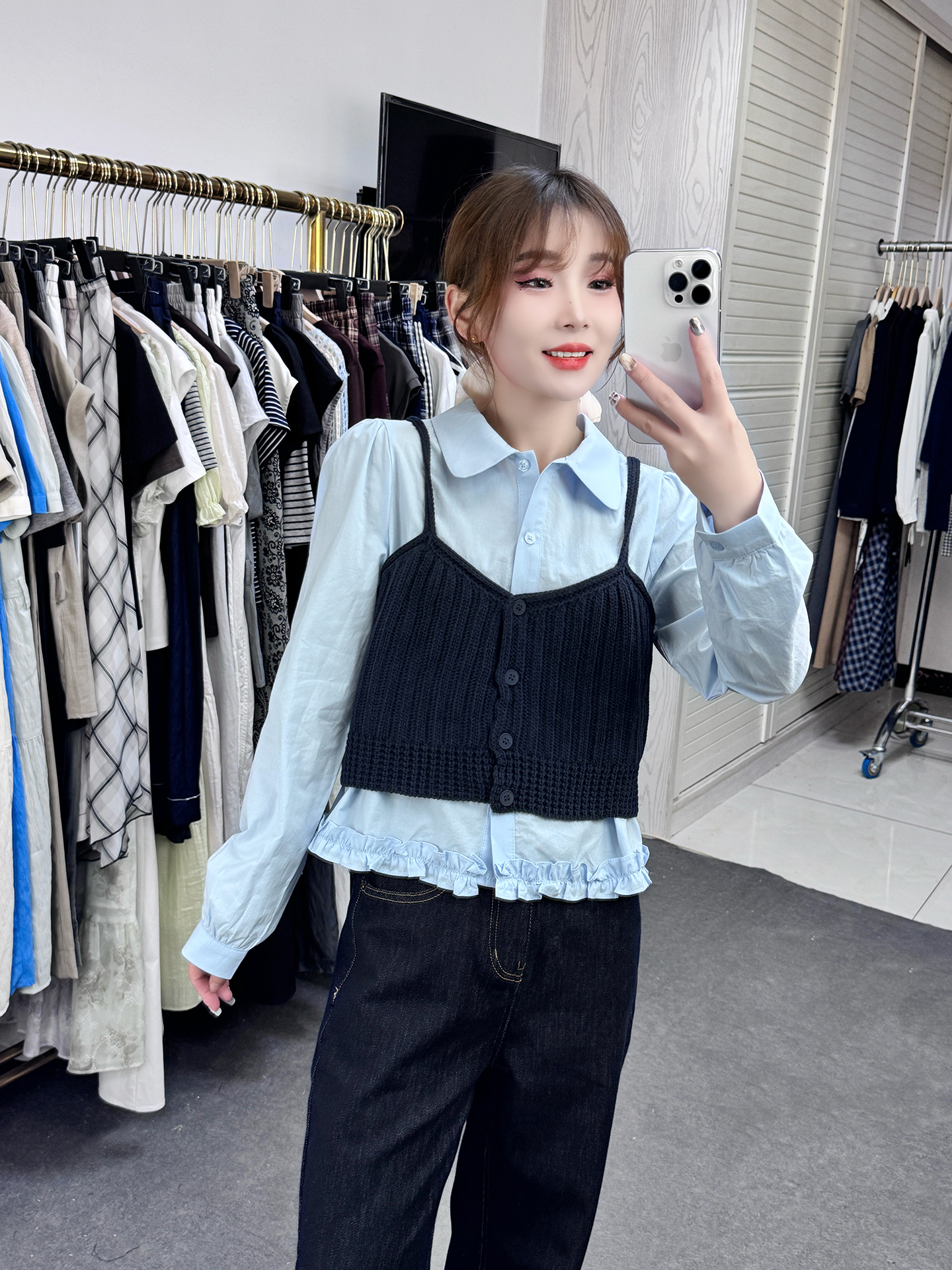 毛衣马甲吊带背心搭长袖衬衫套装女2025秋季设计感减龄衬衣两件套