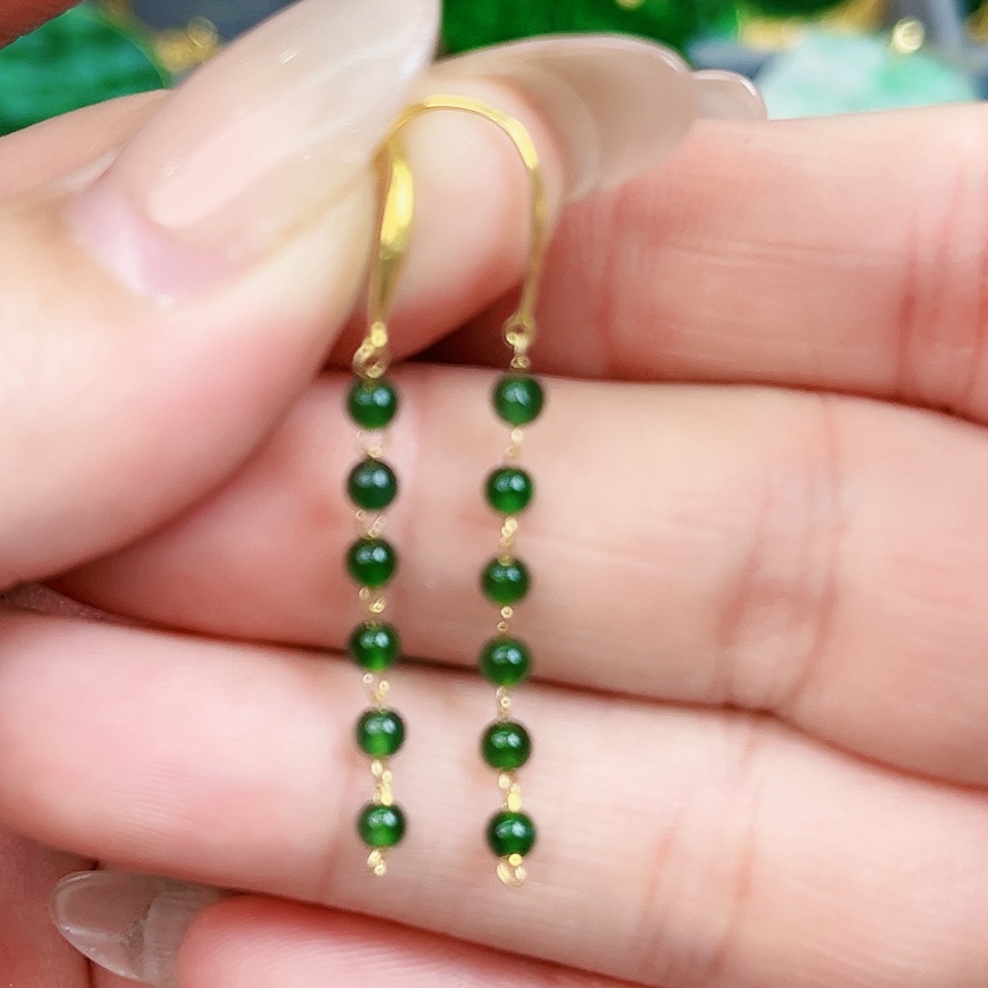 翡翠颈饰18K金镶嵌耳饰