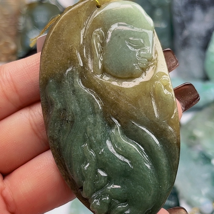 翡翠未镶嵌颈饰挂件