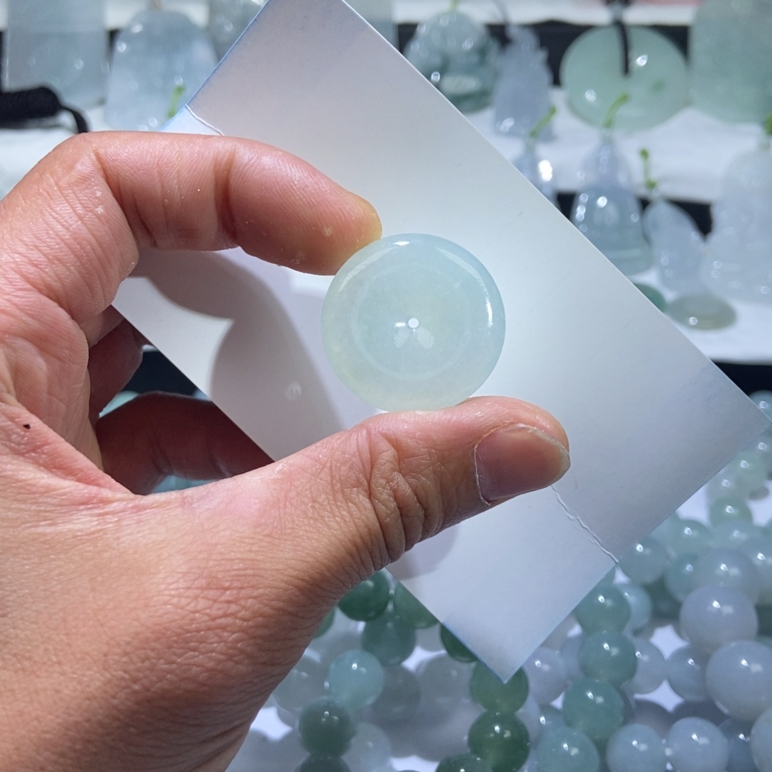 定制翡翠未镶嵌平安扣