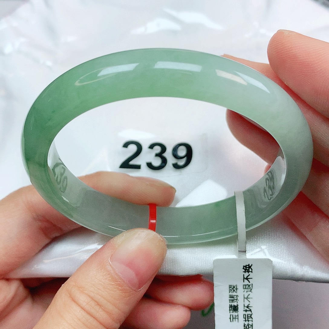 翡翠手镯未镶嵌翡翠手镯贵妃53