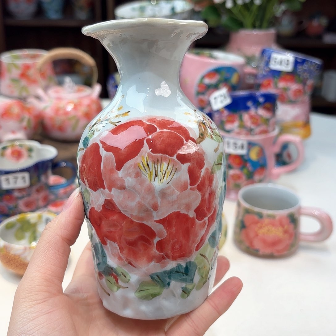 瓷片兔兔好可爱呀