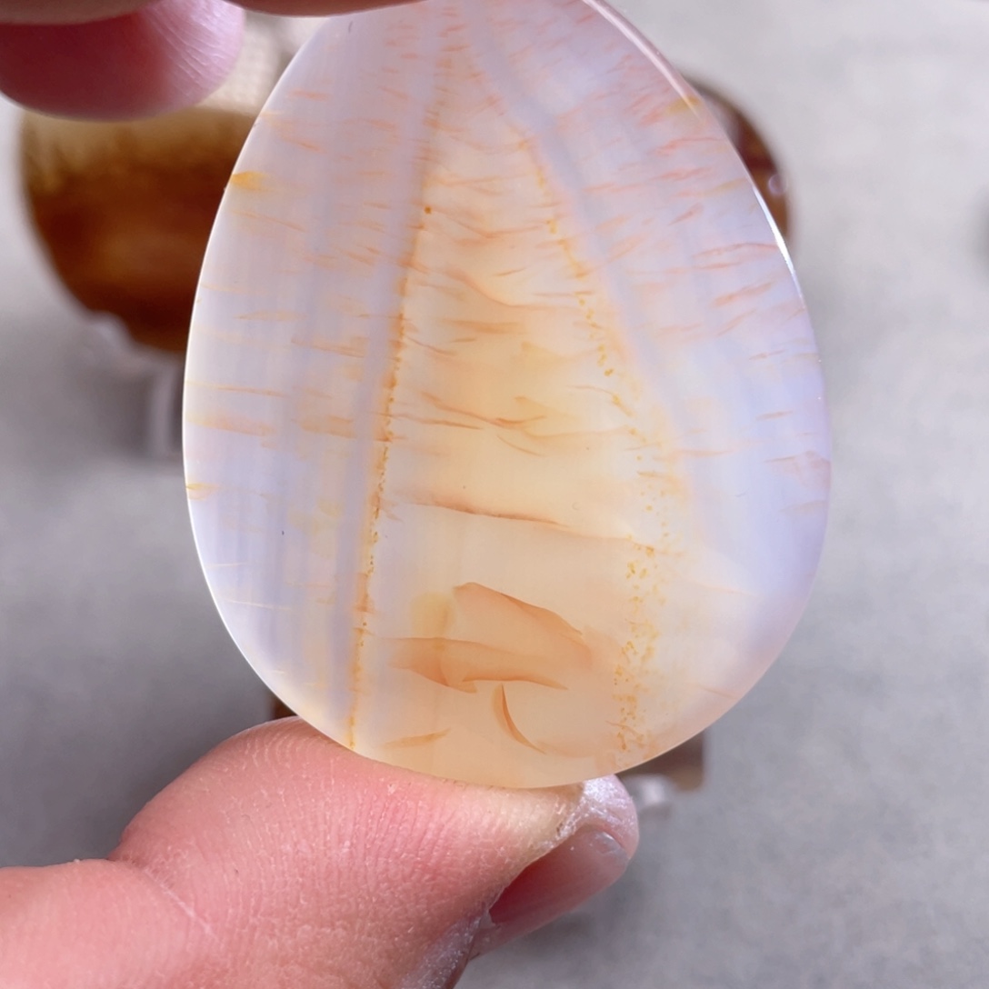 【闪购商品】玛瑙/玉髓颈饰合金