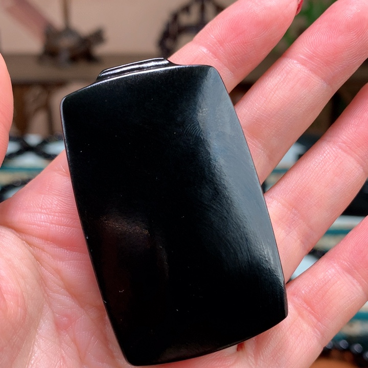 和田玉颈饰未镶嵌创**技