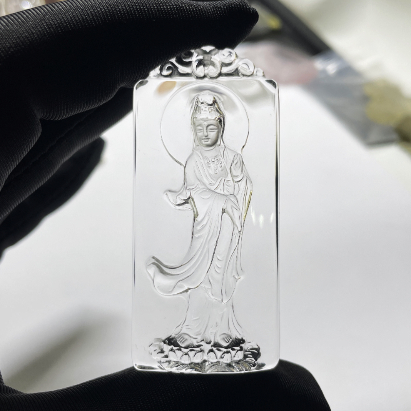 天然白水晶南海观音吊坠男女款本命年守护净瓶站观音牌子项链挂件