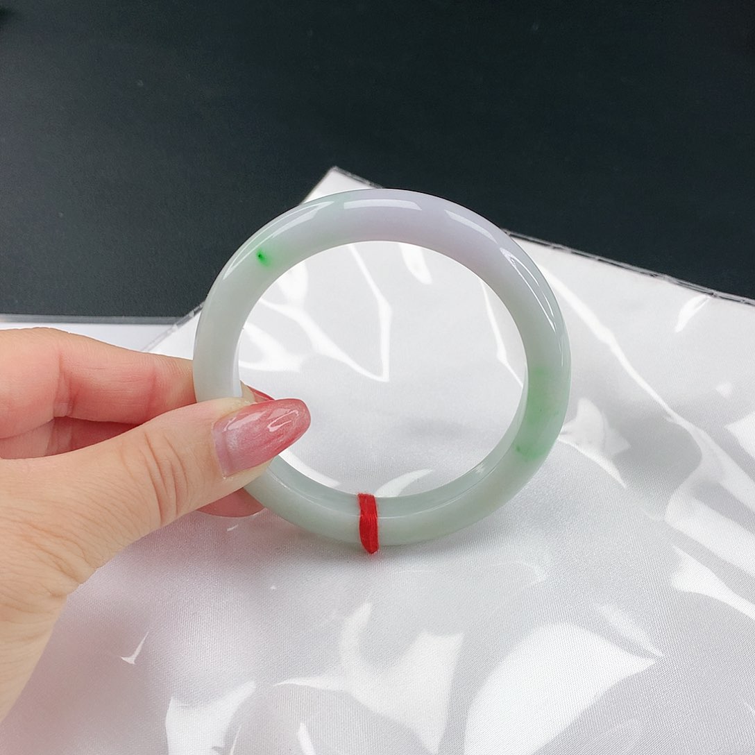 翡翠手镯未镶嵌翡翠017