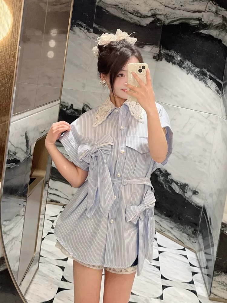 【今安安】韩系蓝白条纹蝴蝶结蕾丝花边宽松中长款短袖衬衣