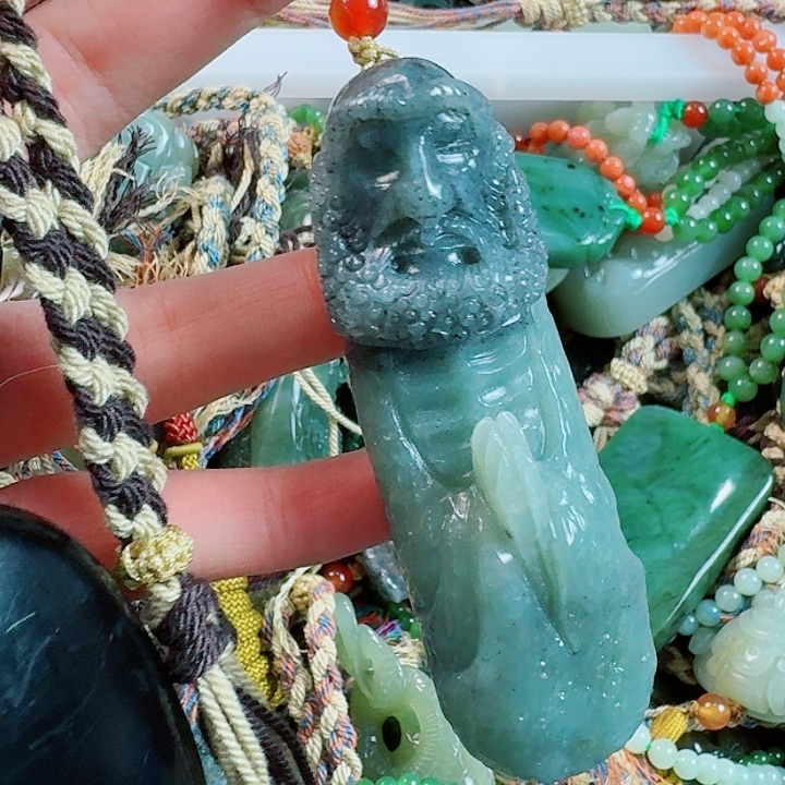 和田玉挂件未镶嵌