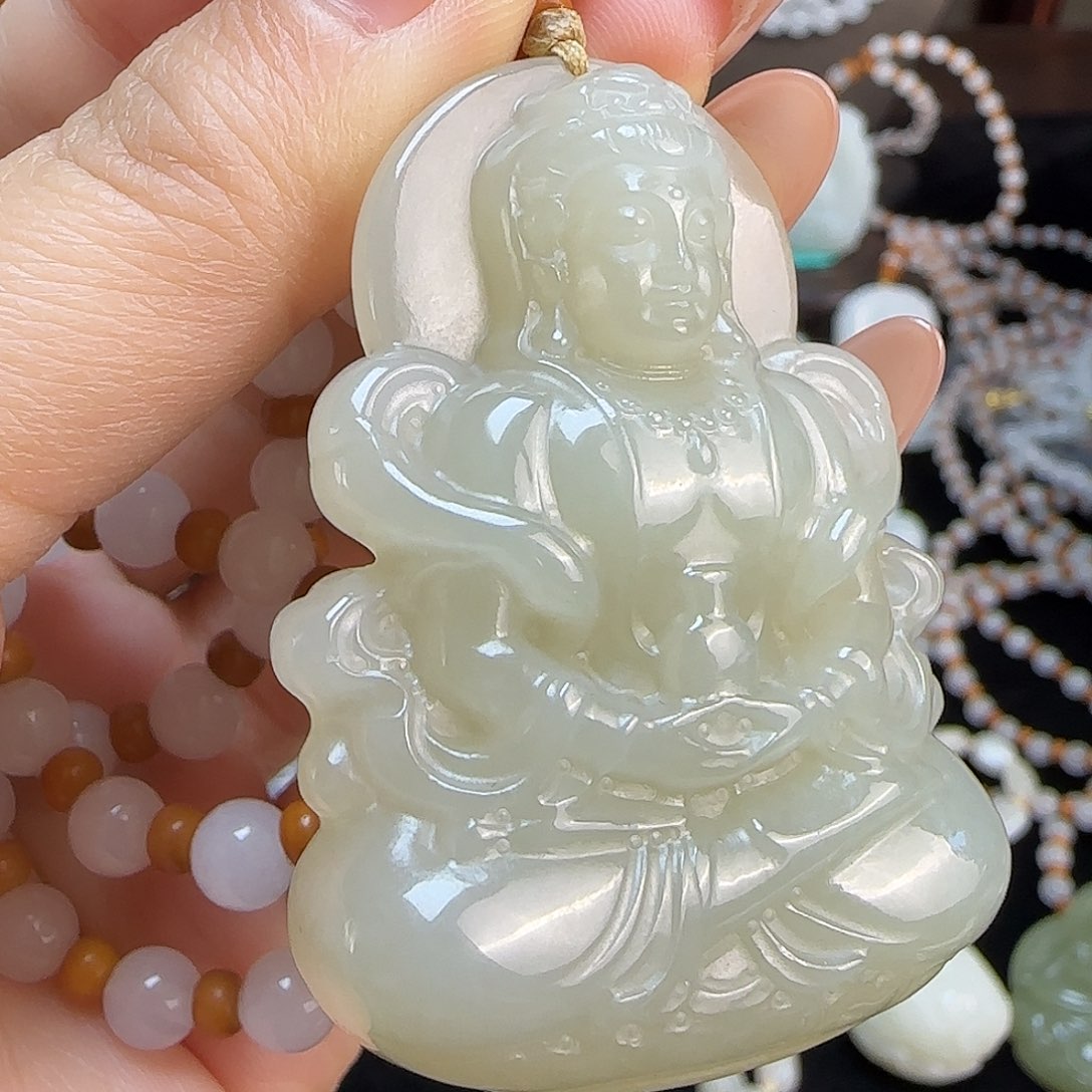 和田玉未镶嵌颈饰定制发货