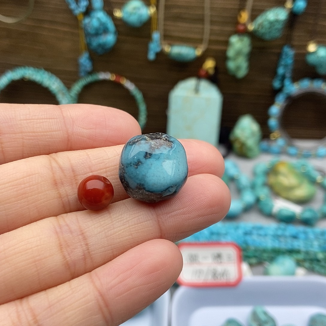 南红玛瑙未镶嵌随行豆子