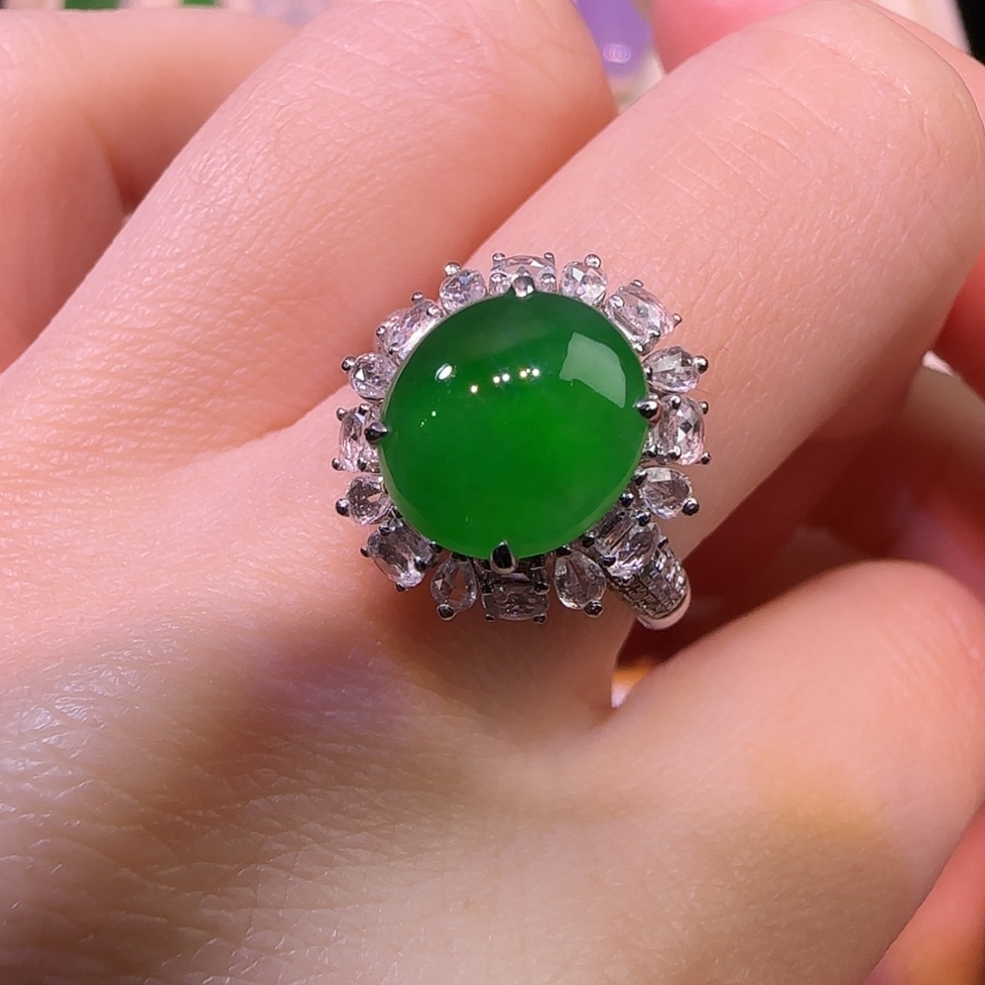 翡翠18K金镶嵌耳环