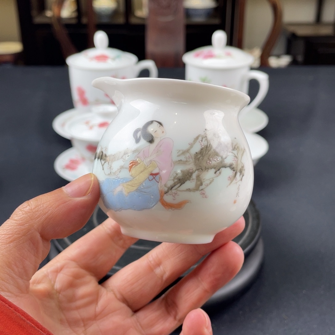 瓷片轻工业陶瓷研究所