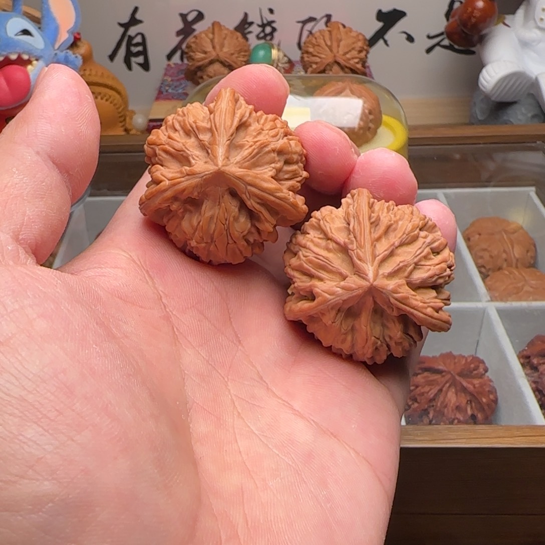 文玩核桃吊坠御龙40