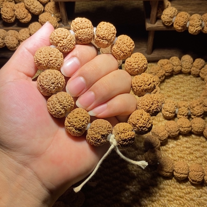 阿***东手串金刚菩提菠萝蜜