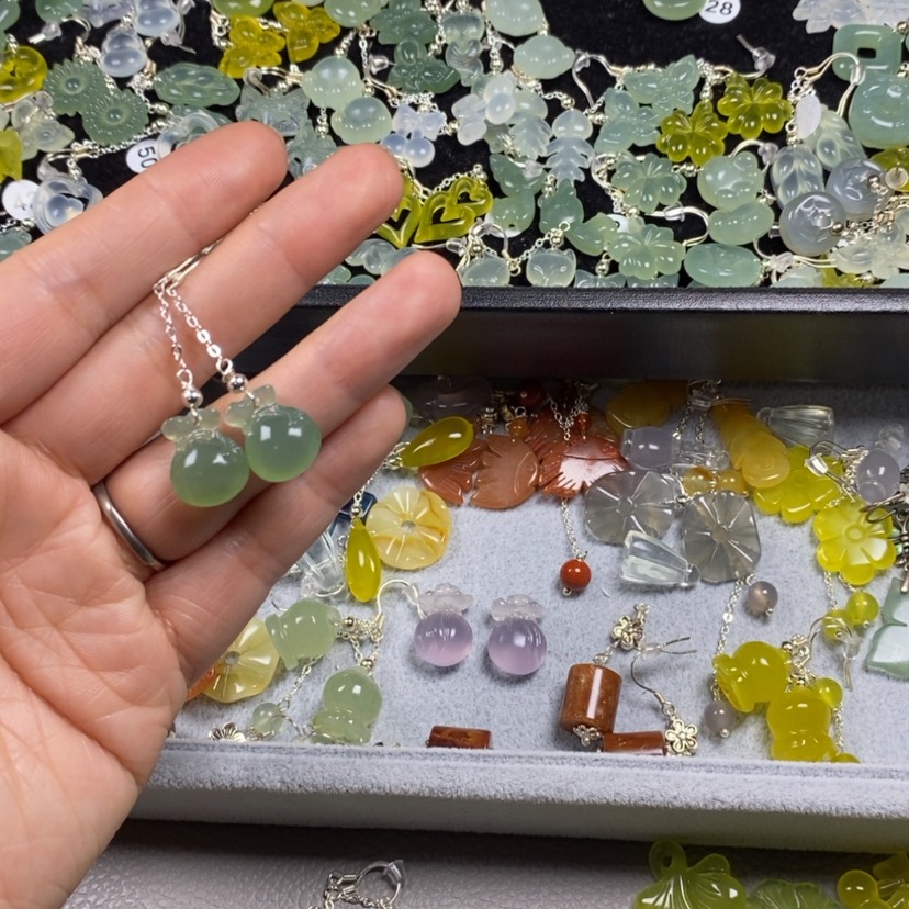 【闪购商品】蛇纹石玉挂件耳饰耳环项链未镶嵌