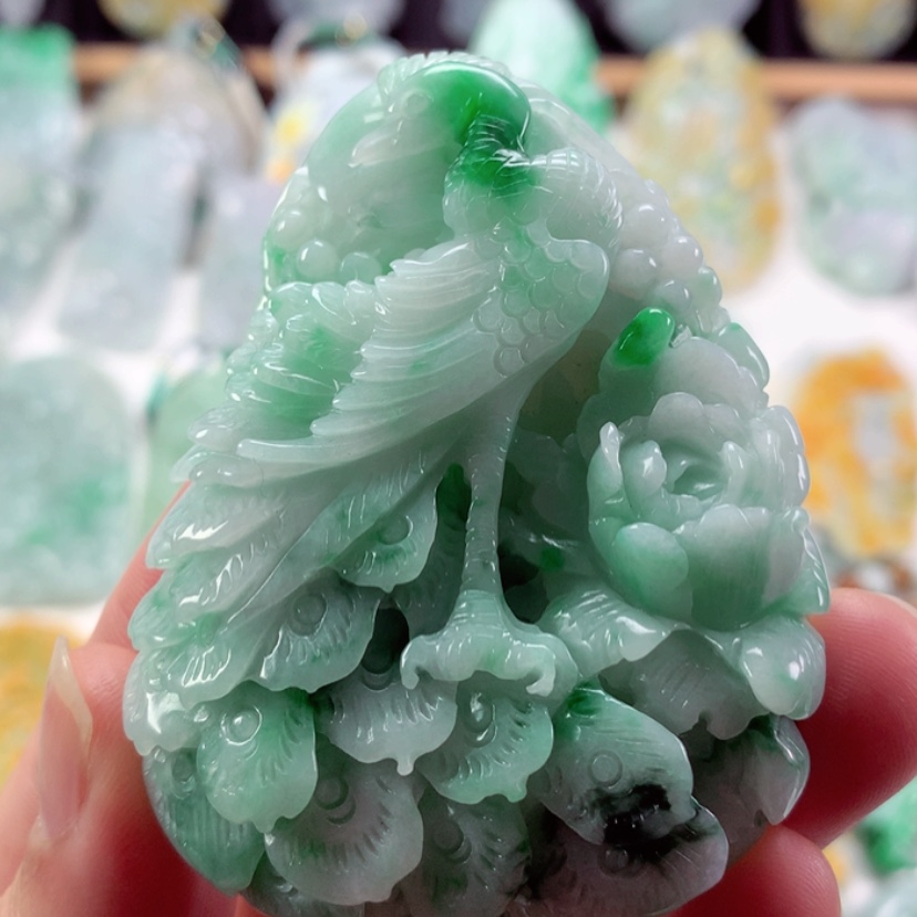 【闪购商品】翡翠吊坠(不含链)未镶嵌
