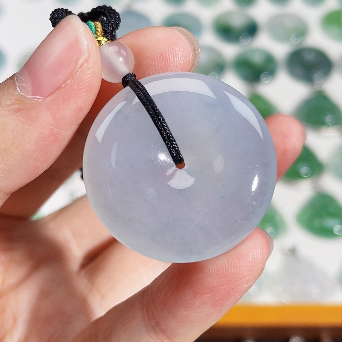 颈饰未镶嵌翡翠吊坠