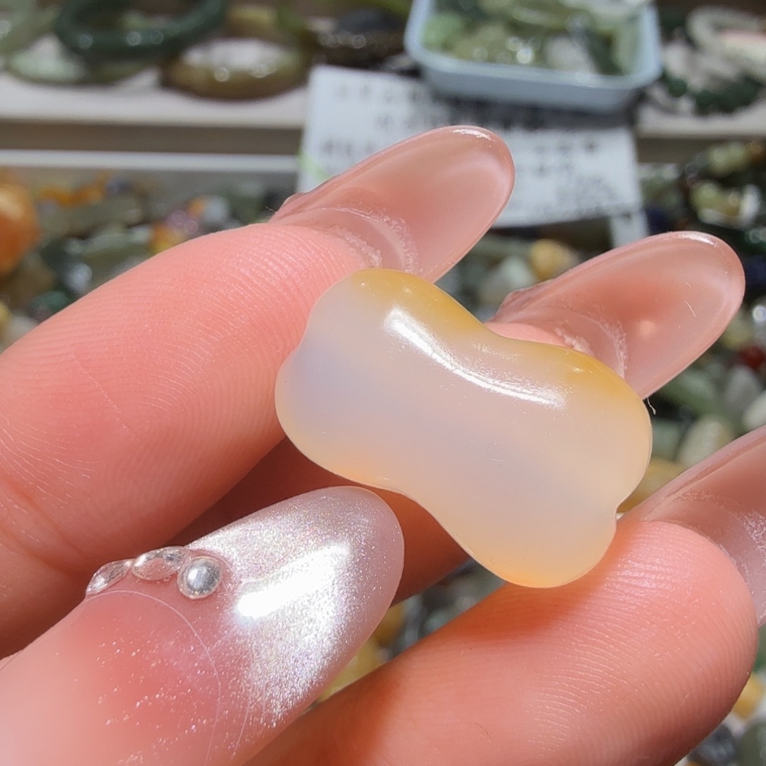 和田玉未镶嵌珠宝奇石